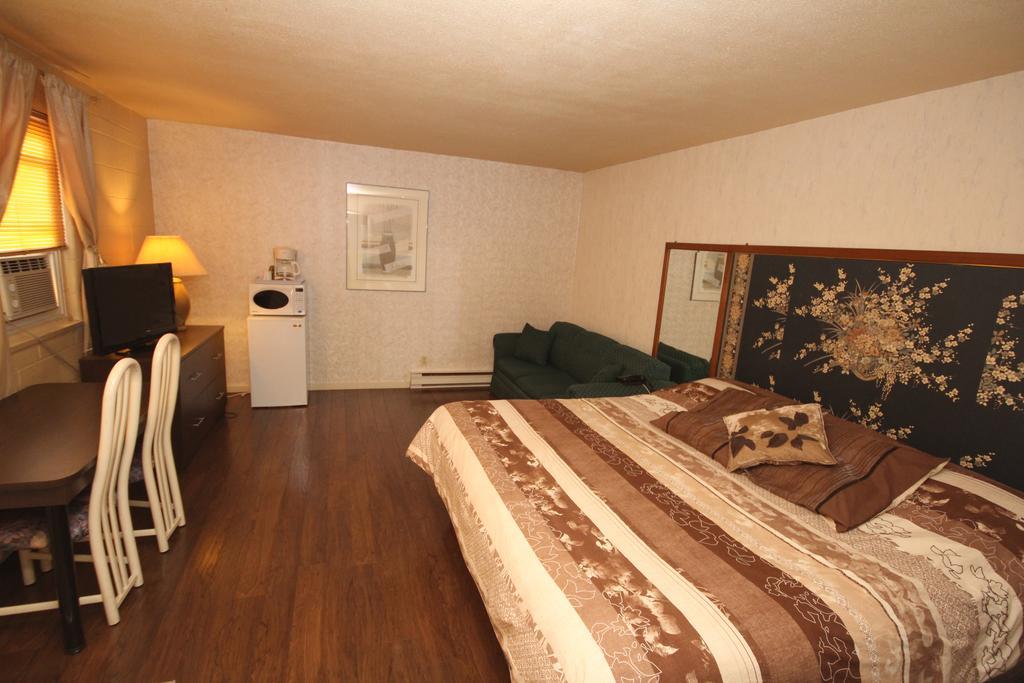 Motel Grande Ile サラベリ・ド・ヴァレフィルド エクステリア 写真