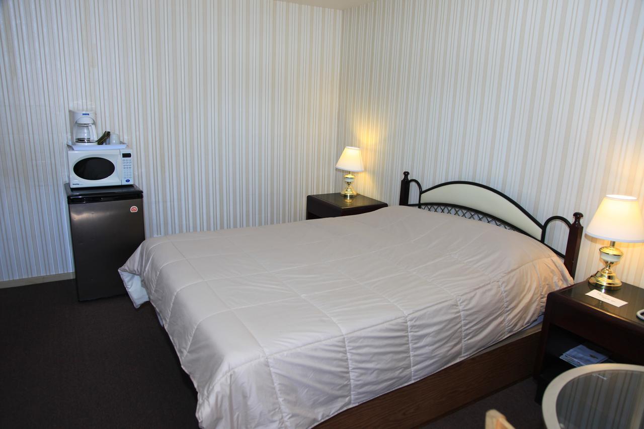 Motel Grande Ile サラベリ・ド・ヴァレフィルド エクステリア 写真