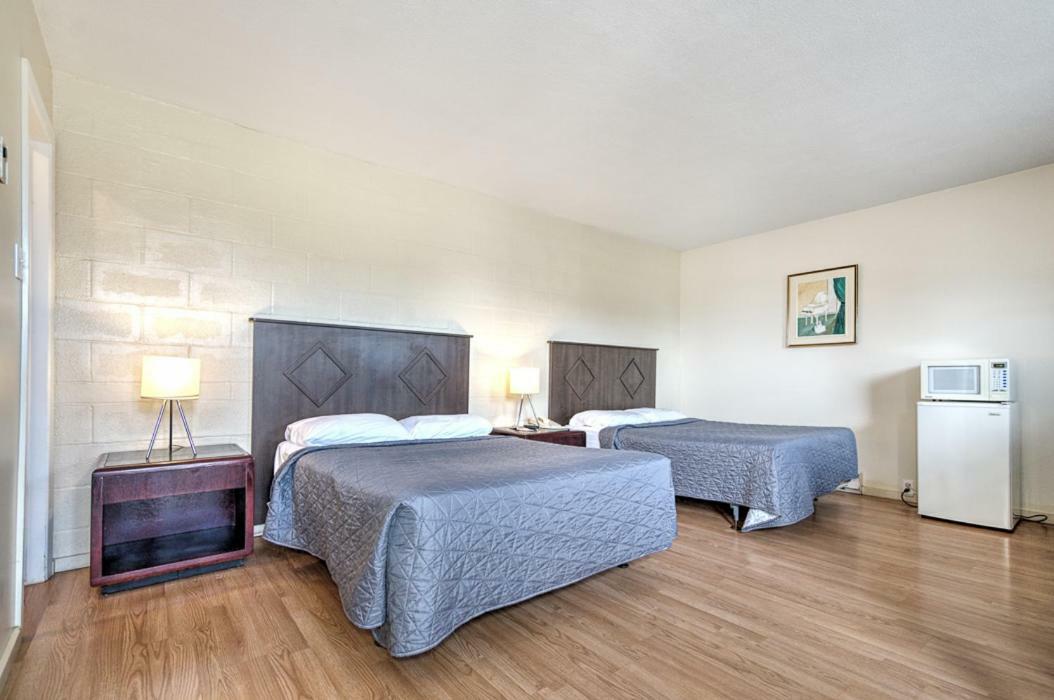 Motel Grande Ile サラベリ・ド・ヴァレフィルド エクステリア 写真