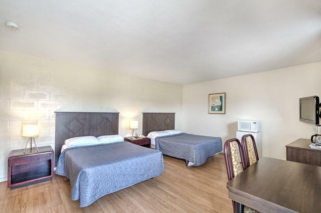 Motel Grande Ile サラベリ・ド・ヴァレフィルド エクステリア 写真